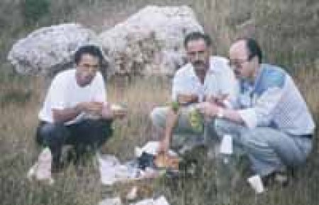 “Geçmiş zaman olur ki; hayali cihan değer!..”
