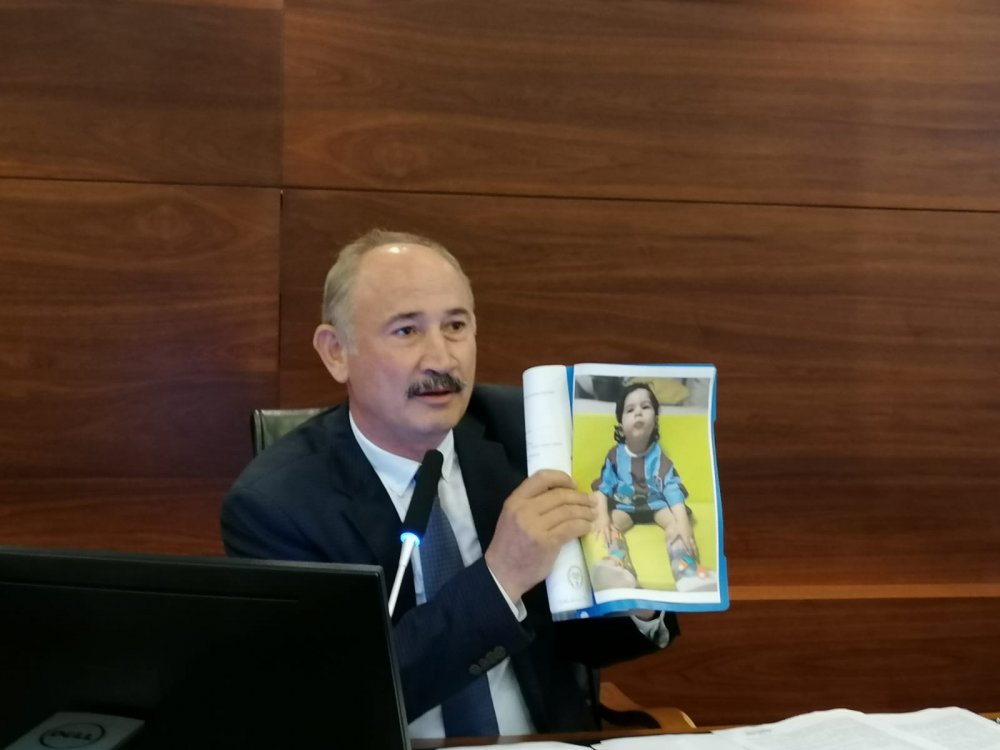 SMA hastası Demir Ali Bayraktar için, bir anda 6 bin dolar toplandı.